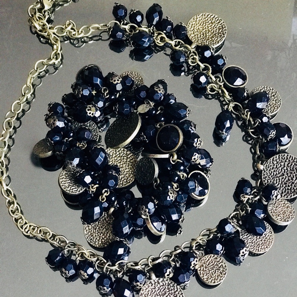 Choker and stretch bracelet set
